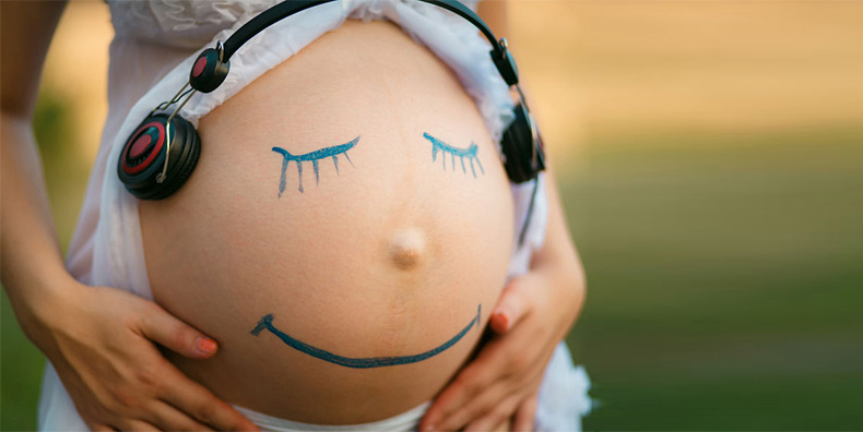 keeping-happy-during-pregnancy
