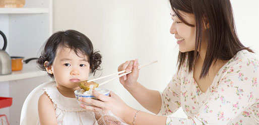 feeding-your-child